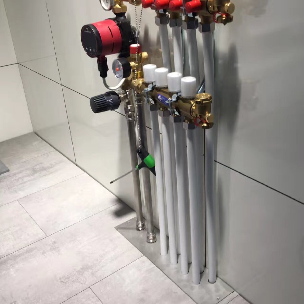 地暖为什么要安装混水中心？我来告诉你！